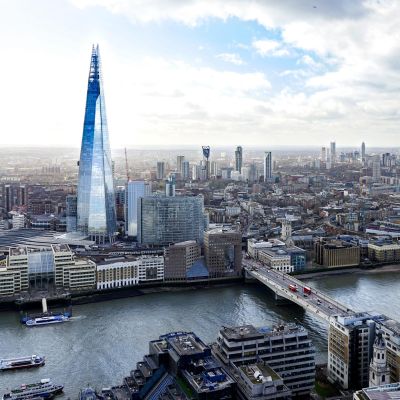 Skyline of London featuring the Shard and the River Thames.